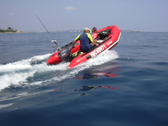 photo http://www.pneuboat.com/dossier_pratique/aerotec/_images/030.jpg